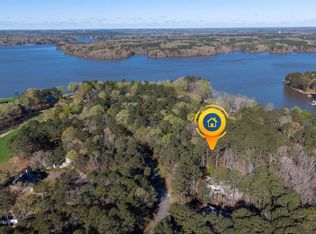 1760 Snug Harbor Dr, Greensboro, GA 30642