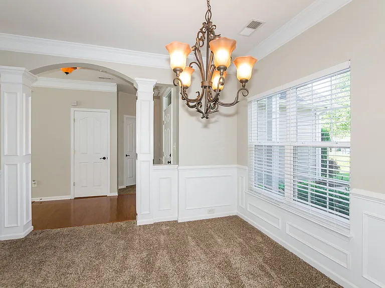 7027 Merrymount Ct — Photo 5