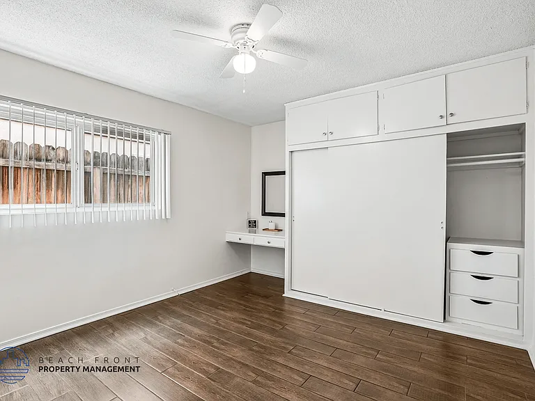 11100 Pangborn Ave. — Photo 15