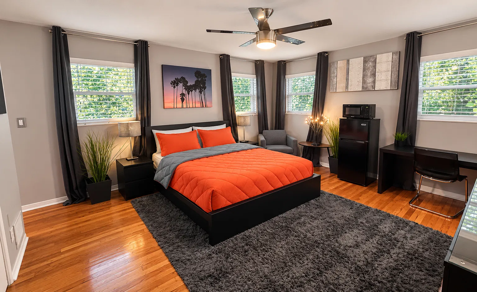 236 North Keech Street - #H Room 2 — Photo 1