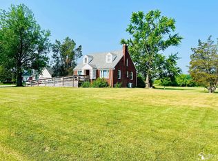 11691 Grafton Rd, Carleton, MI 48117