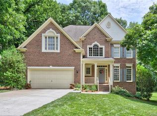 8817 Deerland Ct, Huntersville, NC 28078