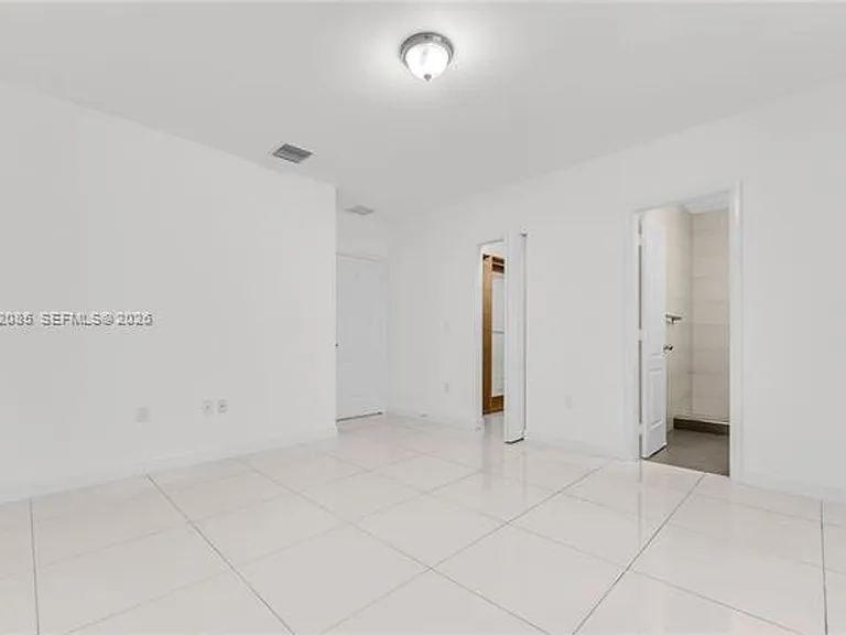 1029 SW 11th Ave #1029 — Photo 26