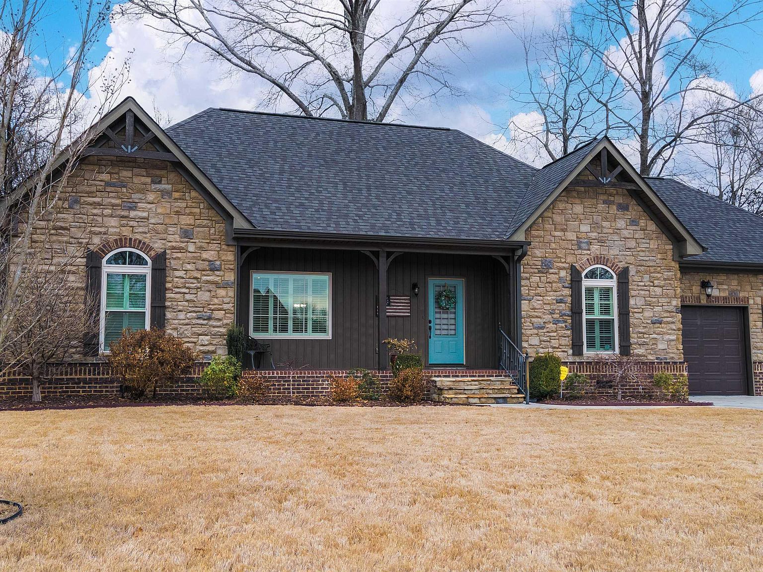 406 Cobb St, Scottsboro, AL 35768 Zillow