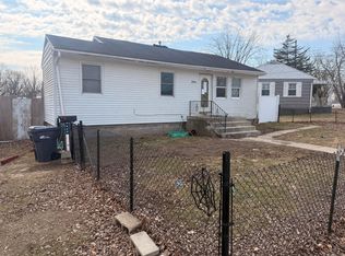 2709 Flint Hills Dr, Burlington, IA
