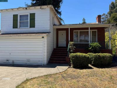 3001 Davis St, Oakland, CA, 94601