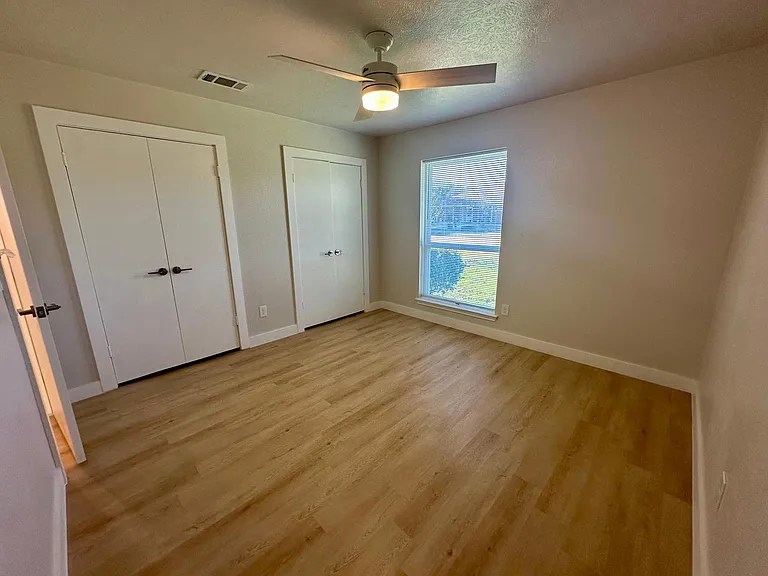 2922 Berkshire Dr — Photo 19