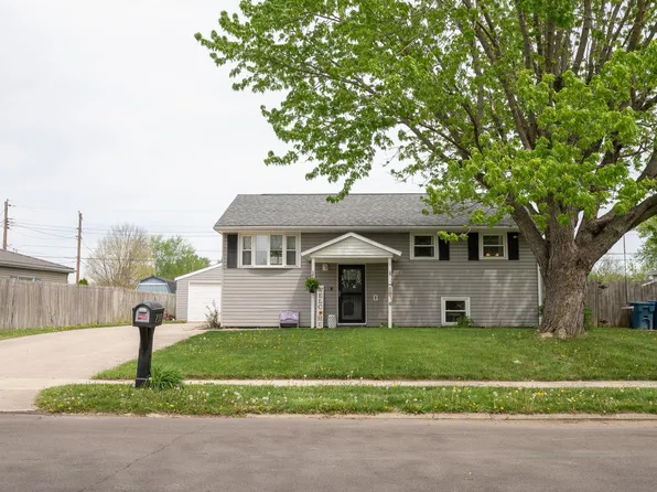 813 Eastmont Dr, Gas City, IN 46933