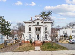 216 E Main St APT 1, Meriden, CT 06450