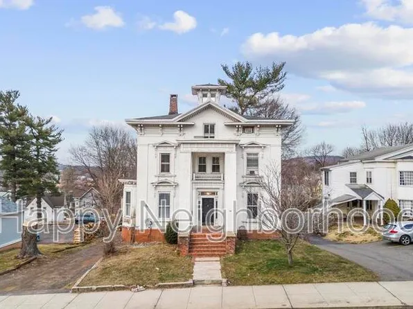 216 E Main St #4, Meriden, CT 06450
