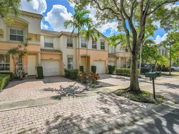16250 SW 47th Mnr, Hollywood, FL 33027