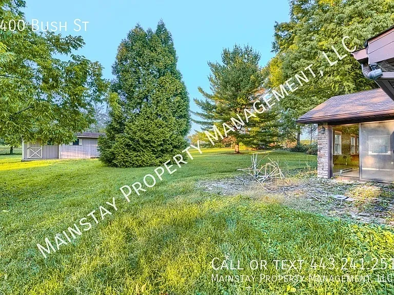 5400 Bush St — Photo 3