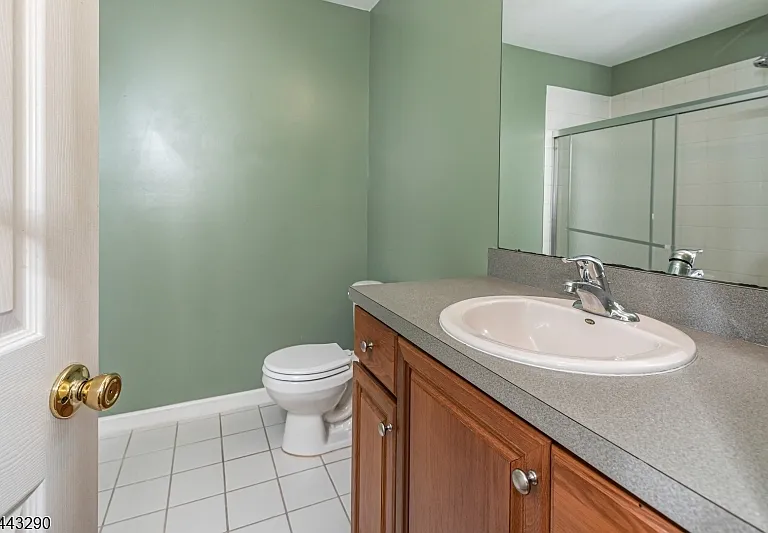 40 Kennedy Ct — Photo 32