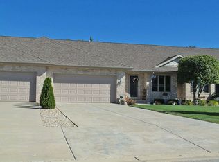 7230 Spring Lake Trl, Saginaw, MI 48603