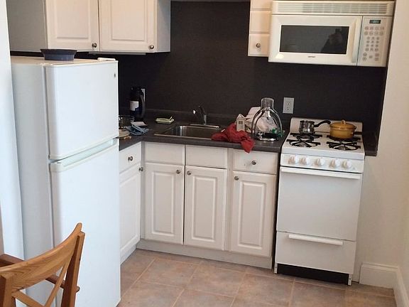 151 Park Dr. #12 Boston - Fenway Shared Unit Photo 3