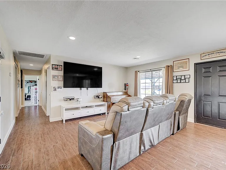 1331 Pinto Rd — Photo 15