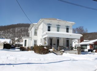 527 Elk Street, Franklin, PA 16323