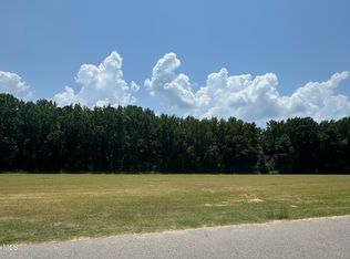 461 Perkins Rd, Goldsboro, NC 27530