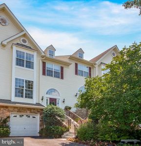248 Birchwood Dr, West Chester, PA, 19380