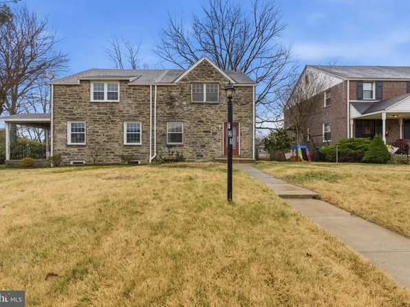 725 Irvington Pl, Chester, PA 19013