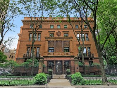 1500 N Astor St APT 7, Chicago, IL, 60610