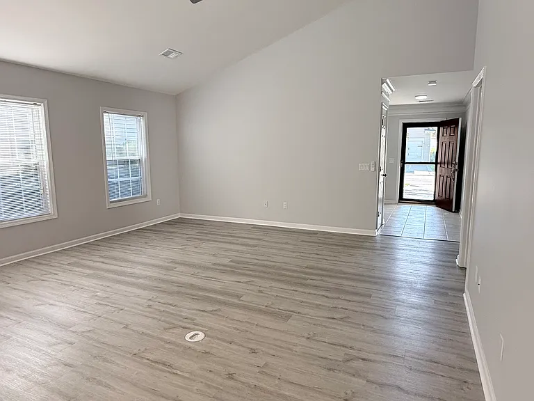 40 Gables Ln — Photo 4