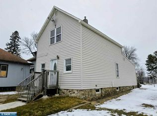 326 5th St SW, Chisholm, MN 55719