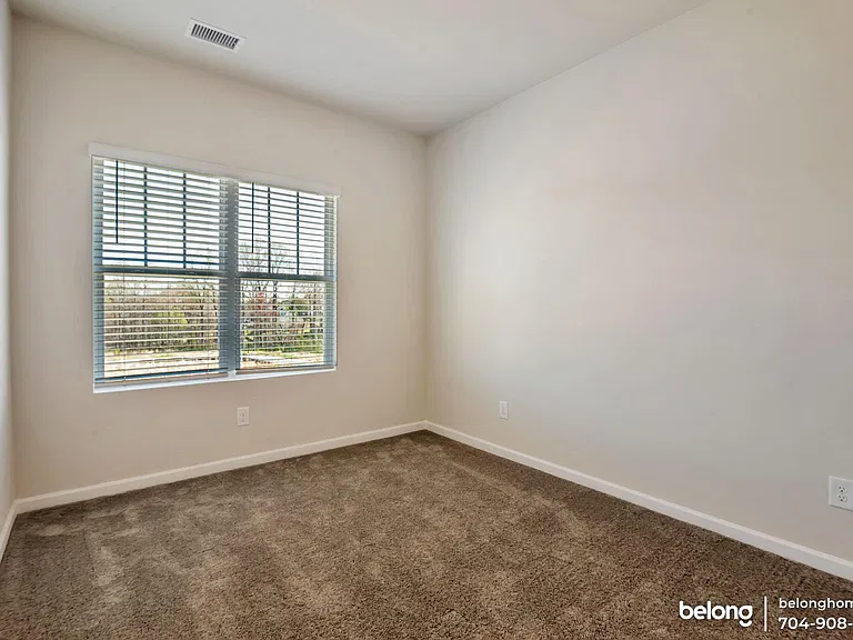 2735 Winn Mill Dr — Photo 17