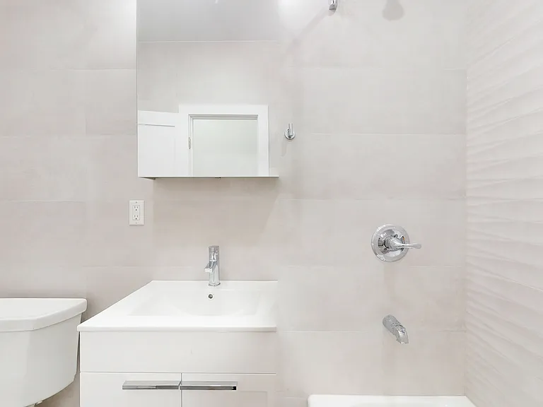 1470 Bushwick Ave #2L — Photo 9