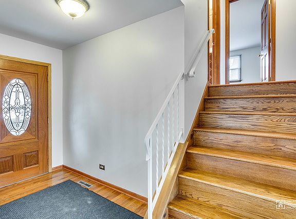 5th image of 1519 S Harvard Ave