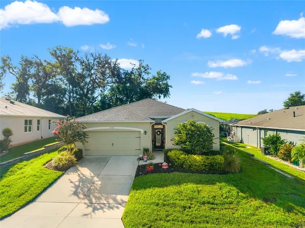 12526 Eastpointe Dr, Dade City, FL 33525