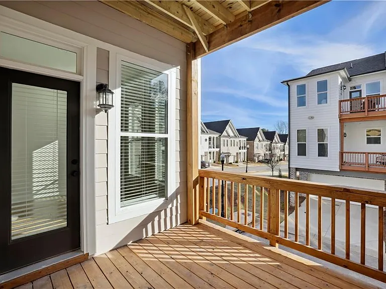 410 Townly Ct — Photo 25