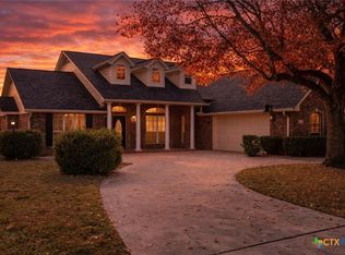 3900 Chisholm Trl, Salado, TX 76571