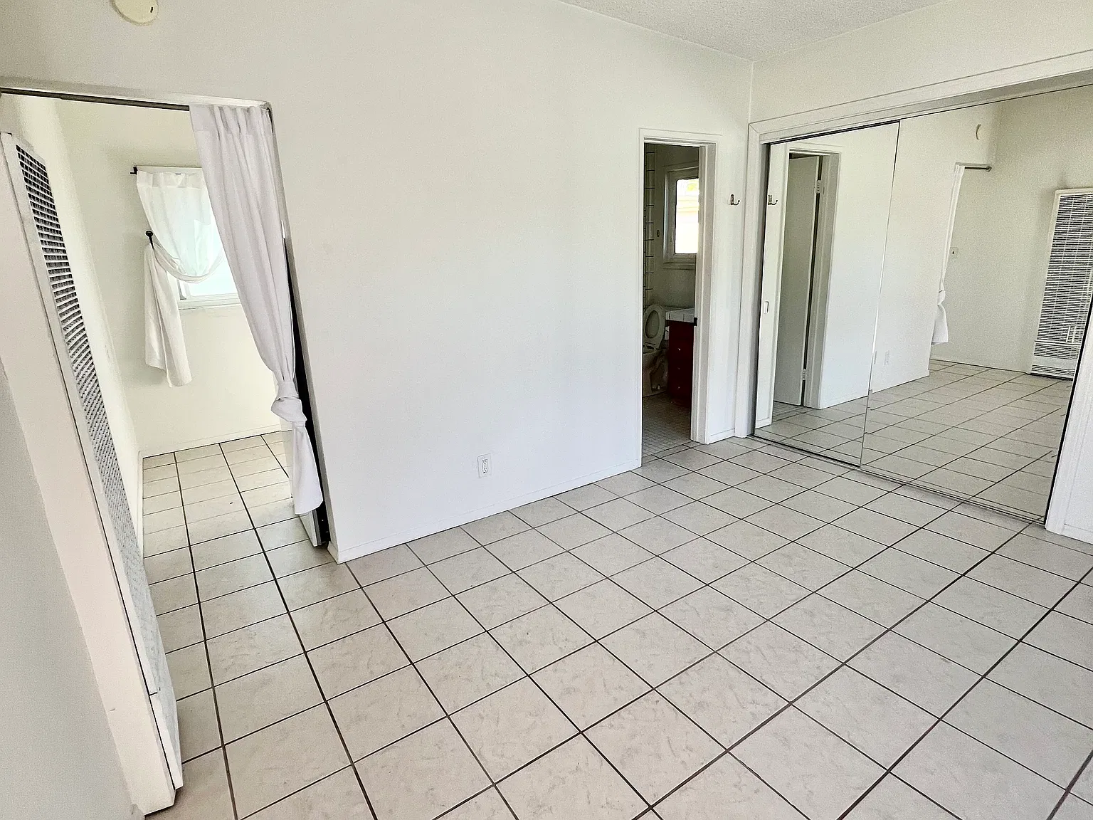 3814 Haines St — Photo 4