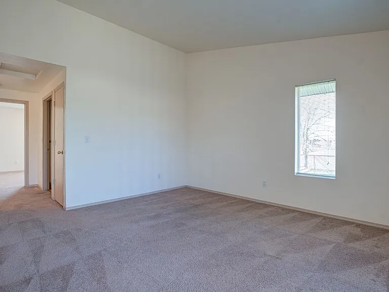 #294 FIELDSTONE APARTMENTS — Photo 9