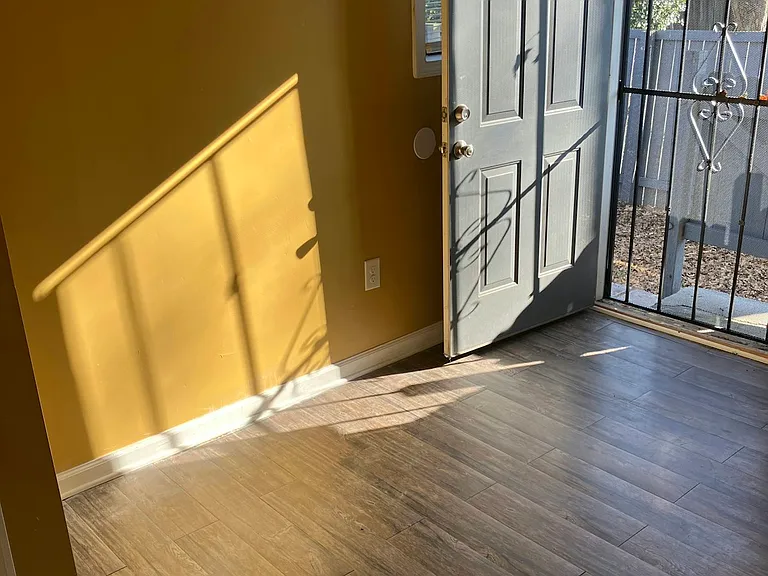 412 N Montgomery St #102 — Photo 10