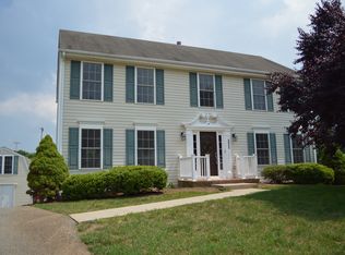 2524 Fountain Ln, Vinton, VA 24179