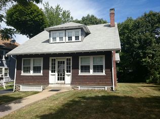 79 Greaton Rd, West Roxbury, MA 02132