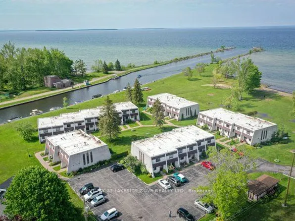 1 Paradise Blvd Unit 14, Ramara, ON L0K 1B0