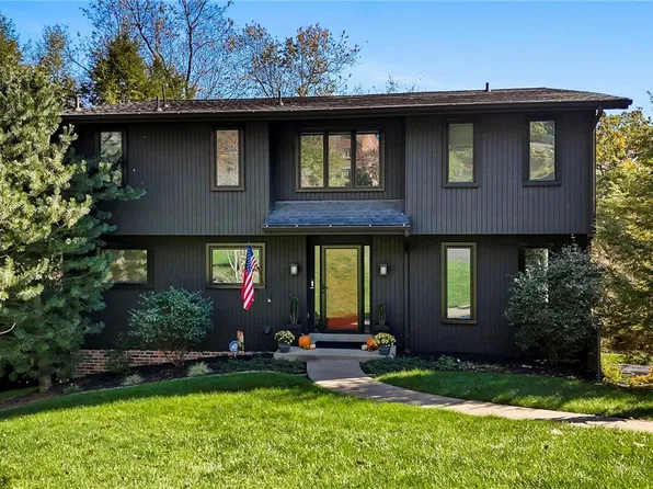 147 Jonathan Dr, McMurray, PA 15317