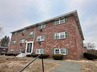 363 Hildreth St APT 11, Lowell, MA 01850
