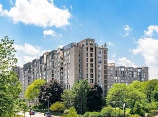 44 Washington St APT 702, Brookline, MA 02445
