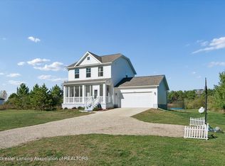 5550 Paxton Rd, Saint Johns, MI 48879
