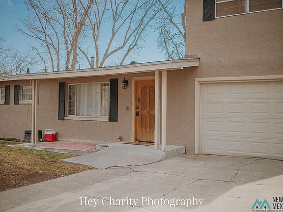 3rd image of 904 Alamosa St
