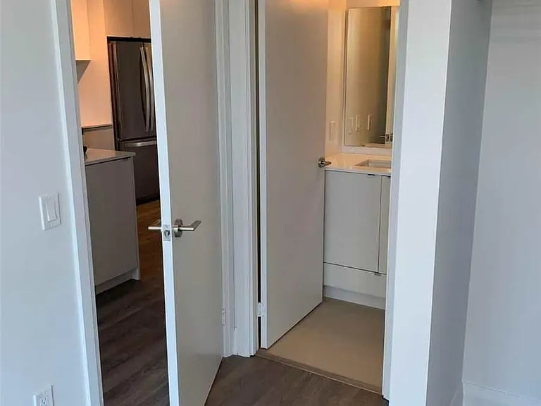 1461 Lawrence Ave W #302 — Photo 21