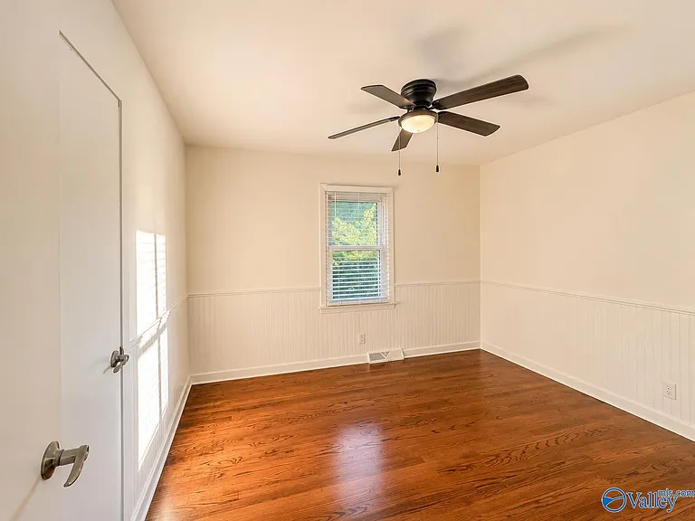 515 Warner St NW — Photo 13