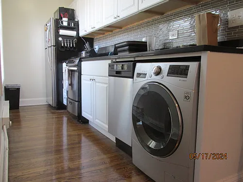 923 W Waveland #2B Photo 1