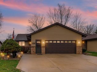 1813 Willow View Rd #0, Urbana, IL 61802