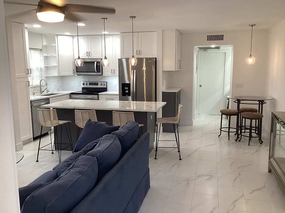 1st image of 65 Upminster Dr #65