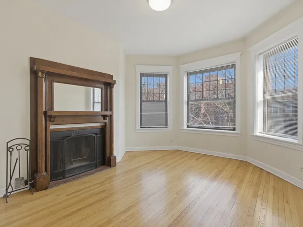 5122 N Kenmore Ave #3N, Chicago, IL 60640